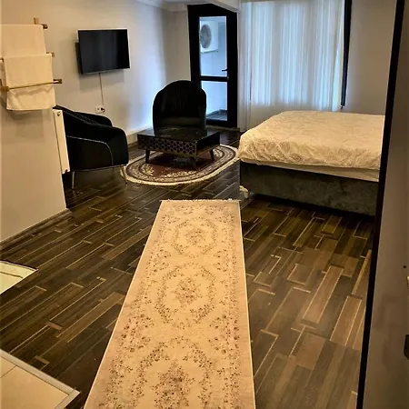 Ata Aparthotel *